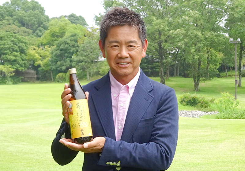 本坊酒造株式会社 本格焼酎「あらわざ桜島」の広告出演契約を締結致しました。